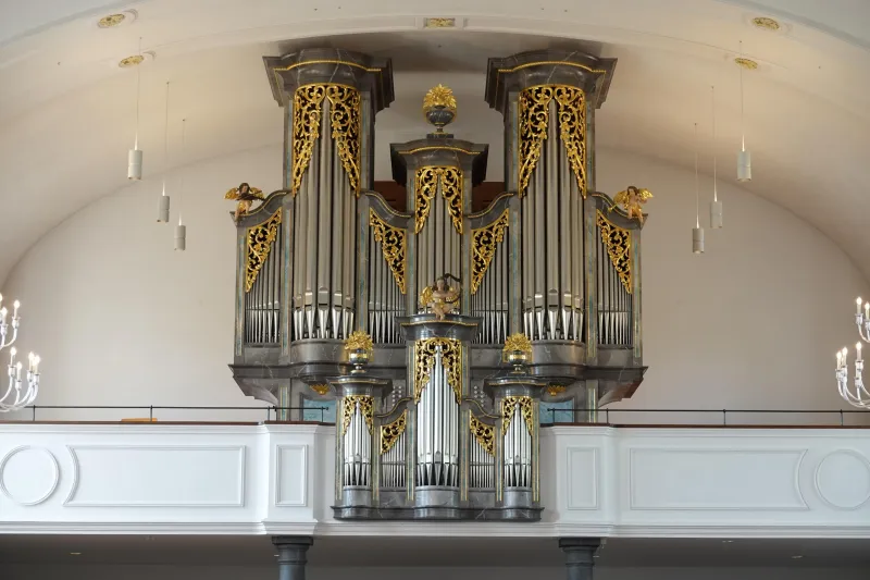 Goll-Orgel 1996 zentriert_Bildnachweis Martin Heini